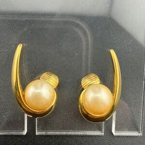 Vintage Crown Trifari Clip Earrings Gold Tone Faux Pearl Signed Mid-Century